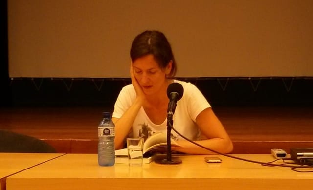 Laia Fàbregas llegeix el seu llibre ‘Gele dagen’, 22 d’octubre del 2013