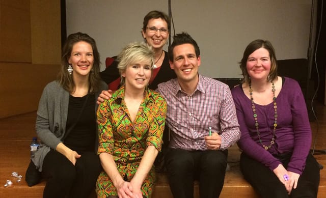 Professorat de neerlandès amb els actors de l’obra organitzada pel departament